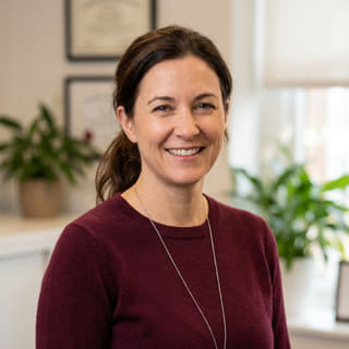 Laura Bennett, responsable des normes de la plateforme chez Titroire Prime, photo de profil